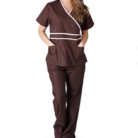 Natural Uniforms various sizes scrub sets - Picture 2 of 8